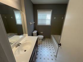 6124 Chinaberry Dr - for rent 38115