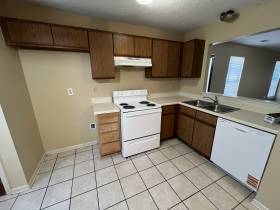 6499 Wimble Rd - for rent 38134