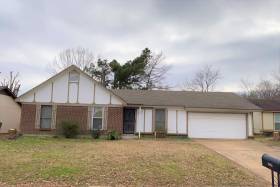 6603 Chesapeake Dr - for rent 38141