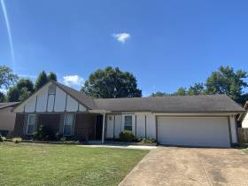 6603 Chesapeake Dr - for rent 38141