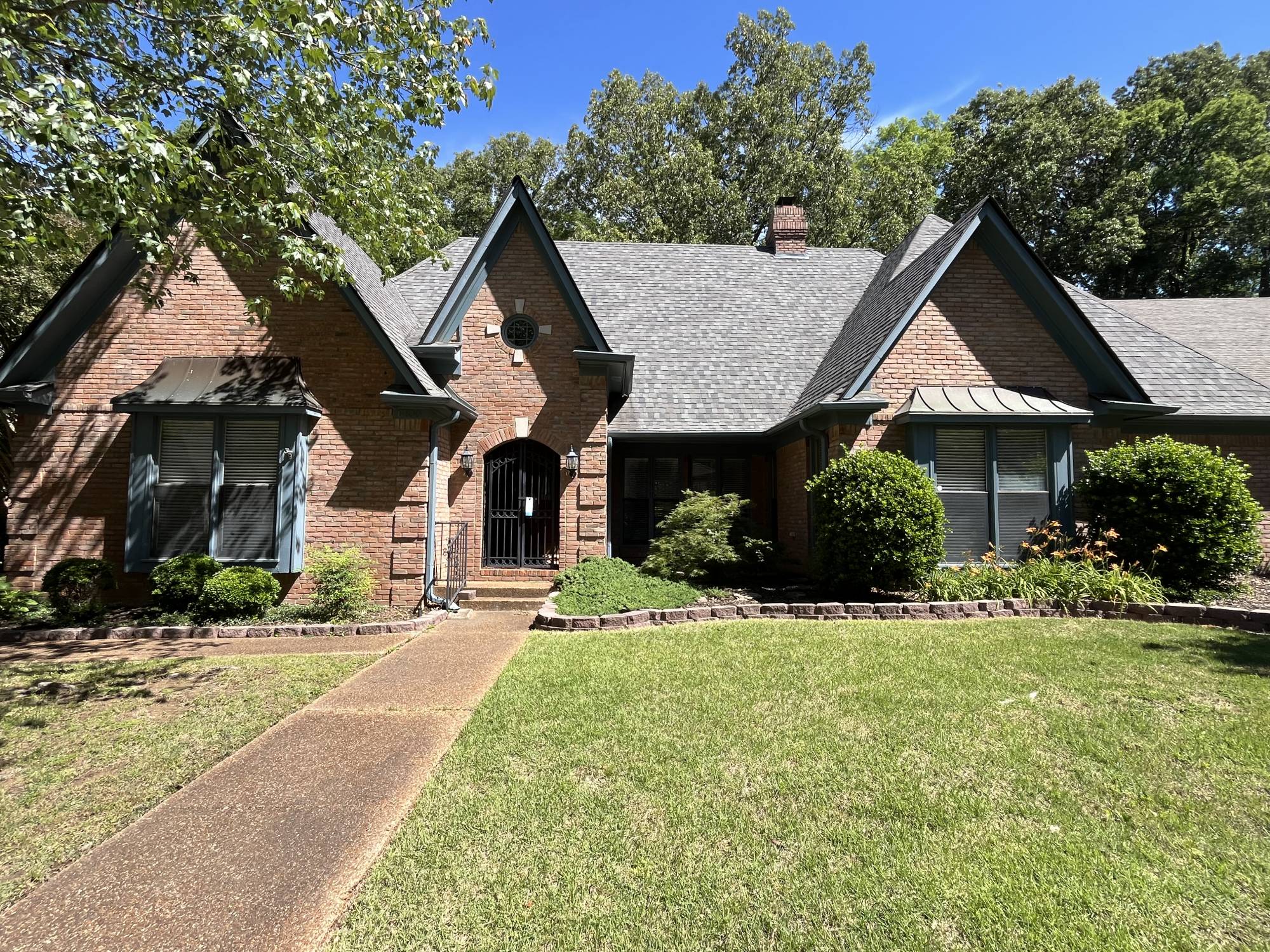 6700 N Kirby Oaks Memphis TN 38119