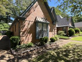 6700 N Kirby Oaks - for rent 38119