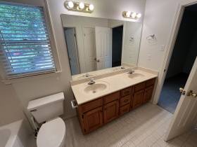 6700 N Kirby Oaks - for rent 38119