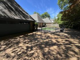 6700 N Kirby Oaks - for rent 38119