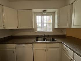 6967 Dawnhill Rd - for rent 38135