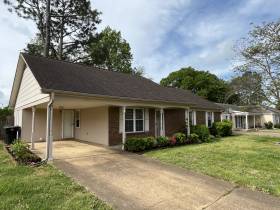 6967 Dawnhill Rd - for rent 38135