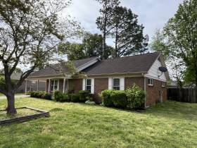 6967 Dawnhill Rd - for rent 38135