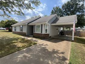 7053 Daneman Dr - for rent 38133
