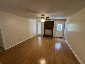 7053 Daneman Dr - for rent 38133