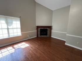 7901 Deer Trail Ln - for rent 38133
