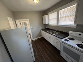 836 Maury St. - for rent 38107