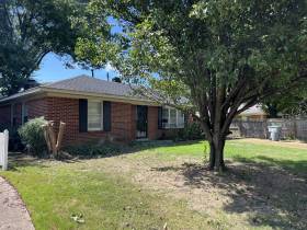 919 Stratford Rd - for rent 38122