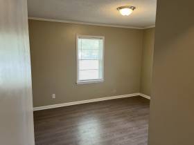 919 Stratford Rd - for rent 38122