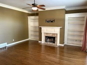 958 Harbor View Dr - for rent 38103