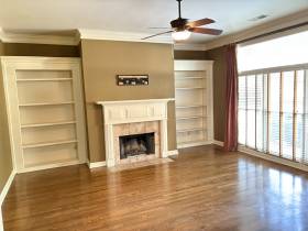 958 Harbor View Dr - for rent 38103