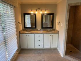 958 Harbor View Dr - for rent 38103