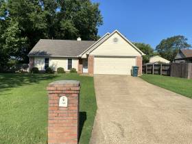 7567 Coral Meadow Dr. - for rent 38671